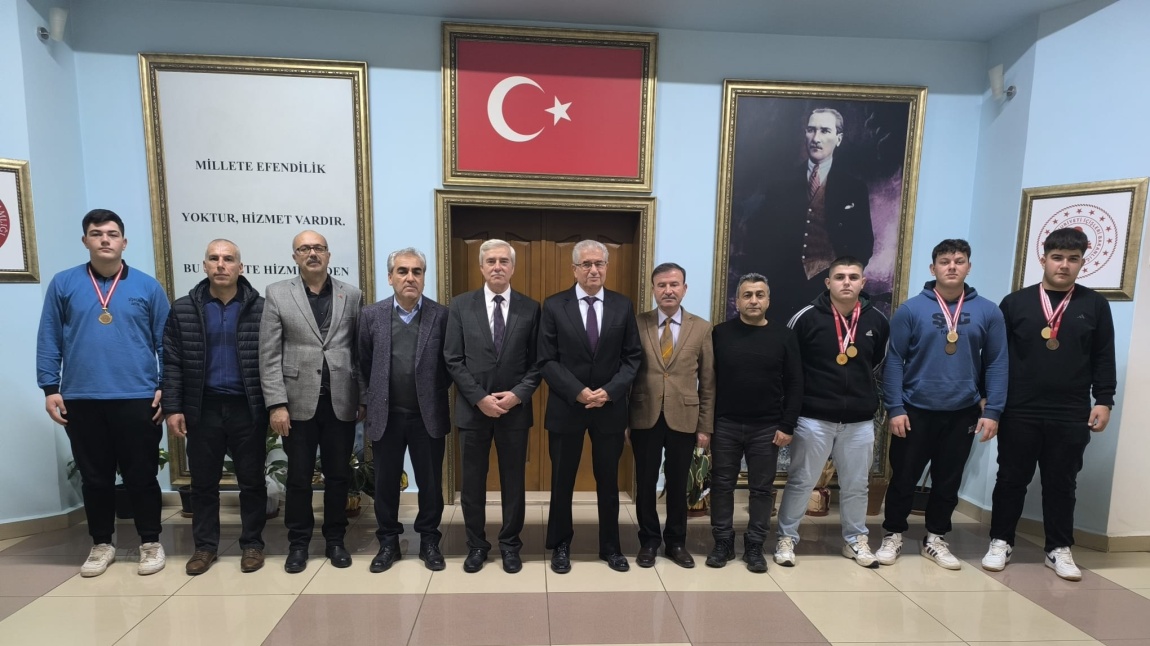 Okul Sporları İl Güreş Müsabakalarında Derece Alan Öğrencilerimizin Protokol Ziyaretleri